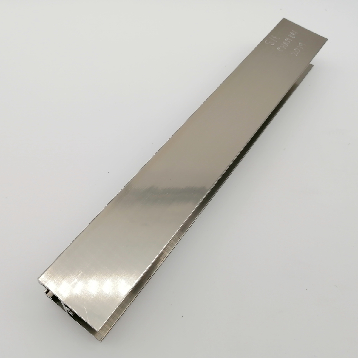 Polished Champagne Aluminum Profiles For Window and Doors
